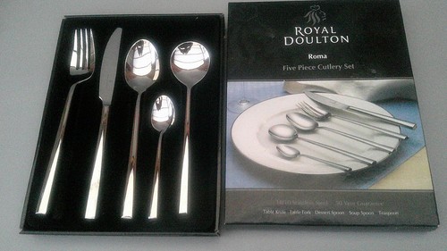 Royal doulton five piece - doulton,