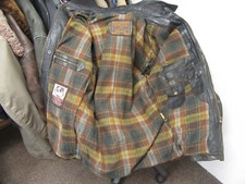 VINTAGE REDSKINS LEATHER HUNTING FIELD HUNTING JACKET SIZE M, REAR GAME POCKET