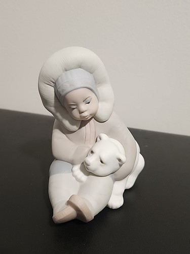 Lladro spain figurine - lladro, eskimo