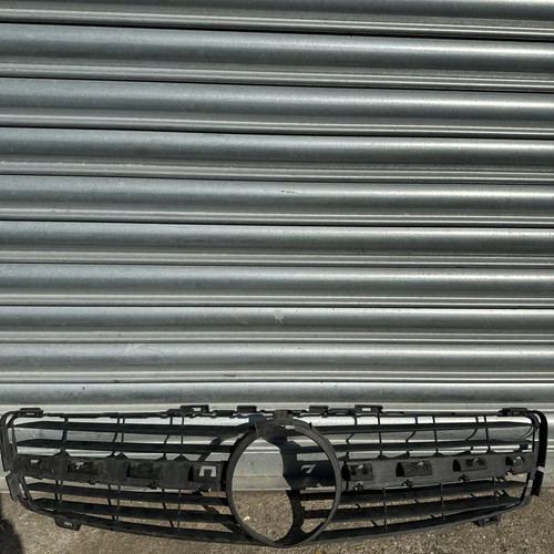 Genuine mercedes cls c218 - genuine,