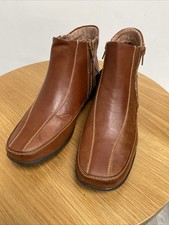 Ladies pavers leather tan