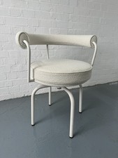 Cassina Le Corbusier LC7