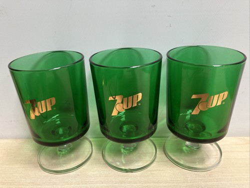 Vintage set green - vintage, stemmed