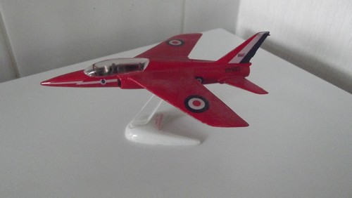 Built raf folland - 1:72,