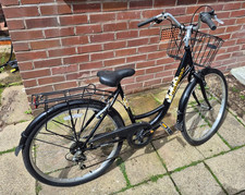Ammaco Ladies' Classic Town/City Bike - 6-Speed Twist Shift - Moving Sale!