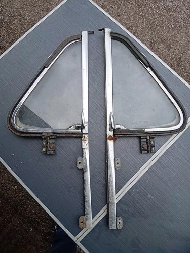 Type 4 lights notchback - type, 1/4
