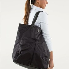 Lululemon Go With The Flow