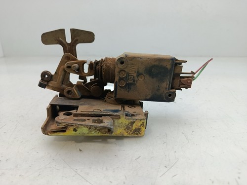 913875 9615767 rear door lock