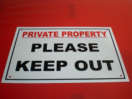 Private property please keep - private,