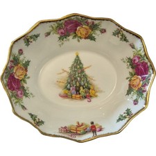 Royal Albert Christmas Magic
