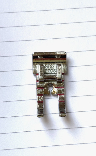 Sewing machine feet - machine,