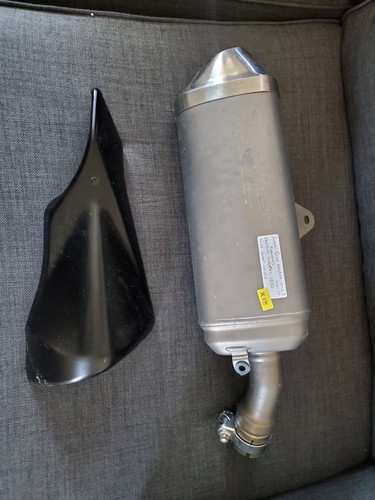 Suzuki gsxr 600 750 exhaust - 600/750,