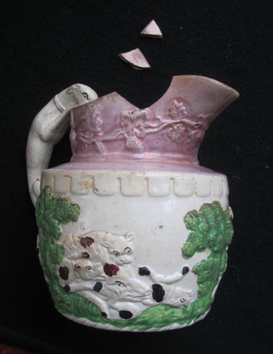Sunderland pink lustre jug