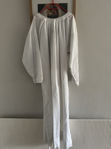 Priests alb - priests,