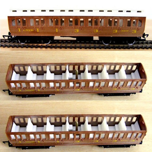 Seats for lner clerestory - seats,