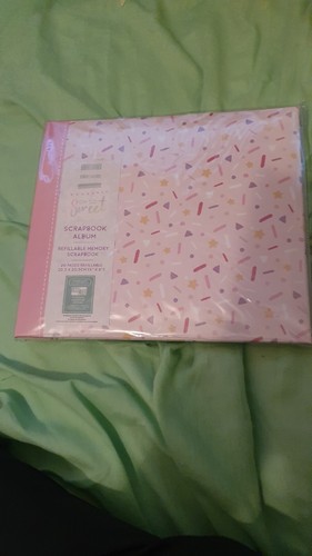 20 page refillable - 8",