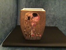 Vintage Goebel Vase.Gustav Klimt.Der Kuss. The Kiss. Artis Orbis Germany.12cm Ht