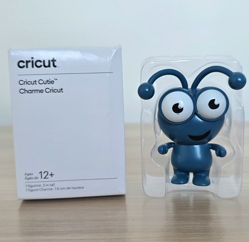Peacock cricut cutie - peacock,