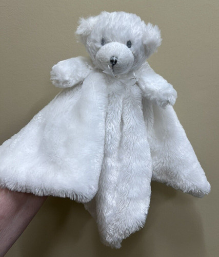 Blankets and beyond white - blankets,