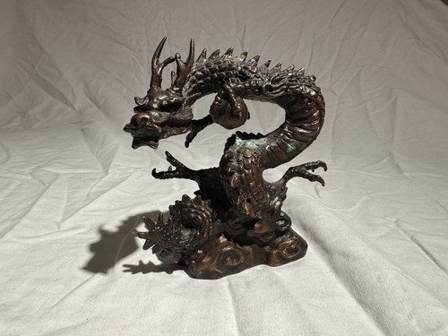 Chinese bronze dragon - bronze,