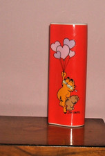Vintage 1978 Garfield  vase by