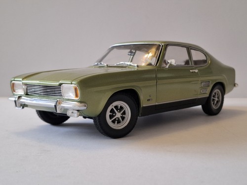 Minichamps 1969 ford - 1:18,