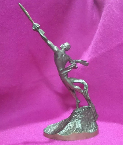 Yuri gagarin vintage statue - gagarin,