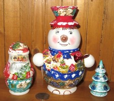 Russian NESTING dolls