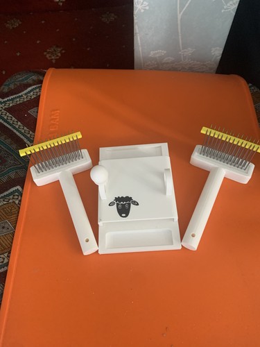 Printed wool combs made - printed,