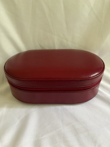 Vintage wolf designs red - designs,
