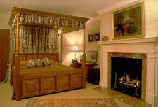 Vintage Aster House Hotel