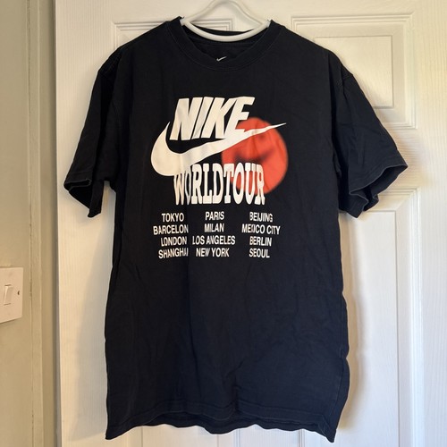 Nike world tour move - world, body