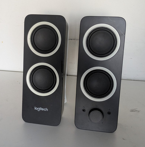 Logitech z200 wired speakers - logitech,