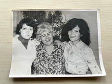 1970s Young Woman Girlfriends