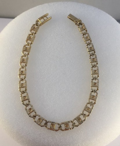 9ct gold fancy screw detail - gold,