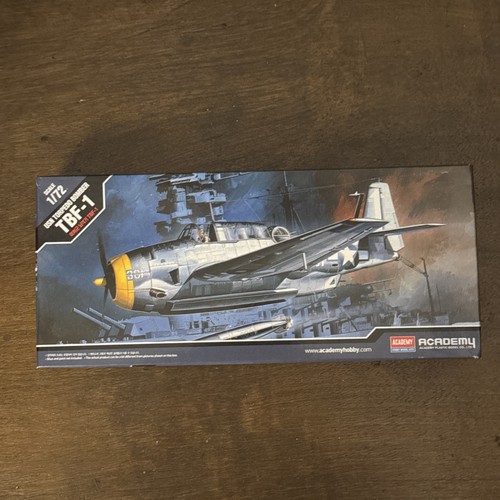 Academy tbf avenger - academy, –