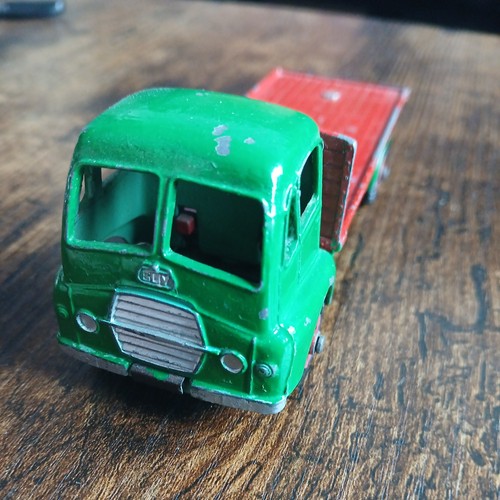 Vintage dinky toys 432 guy - vintage,