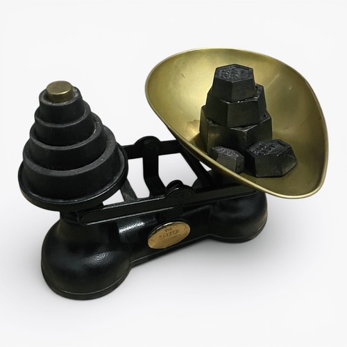 Vintage salter cast iron - vintage,