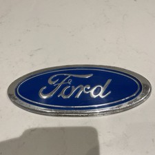 Classic Ford Badge Large