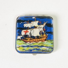 Gwenda Tap-Flap, Nautical Design Vintage Square Powder Compact