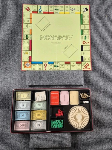 Rare vintage monopoly - rare, deluxe