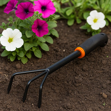 Heavy Duty 3-Prong Garden Cultivator – Hand Tool Weeding & Soil Aeration Tool NE