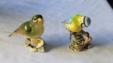 VINTAGE BESWICK BLUE TIT 992 & GREENFINCH 2105 HAND PAINTED CERAMIC FIGURINES