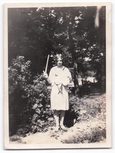 Weird photo 1920s - -, young