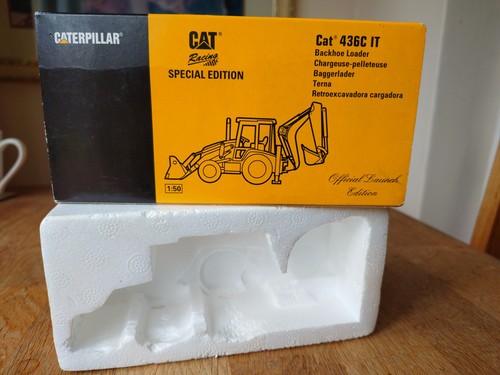Nzg cat backhoe - cat,