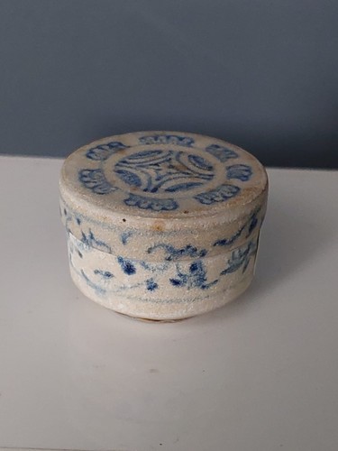 Hoi shipwreck pot and - and, lid
