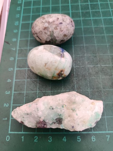 Phoenix stone fynchenite - phoenix, stone/fynchenite