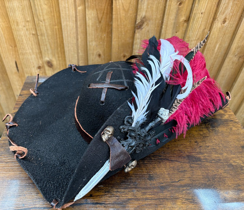 Black distressed pirate - black, hat