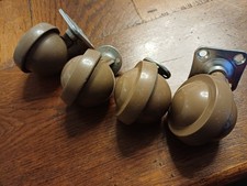 Vintage Set Of 4 Shepherd Ball