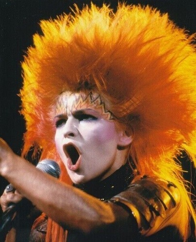 Toyah willcox unsigned - x,